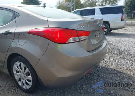 2012 Hyundai Elantra Gls from USA, damaged, VIN 5NPDH4AE7CH114192